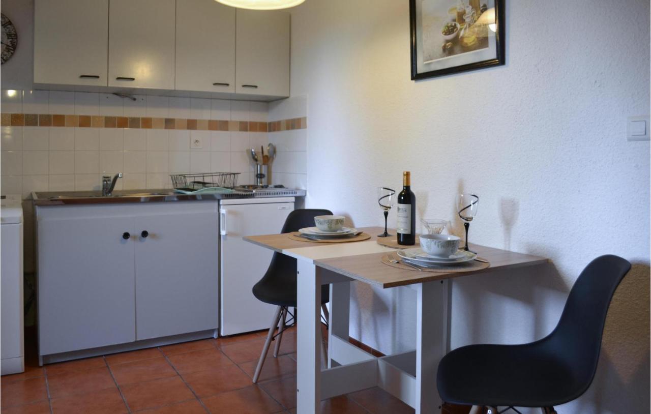 1 Bedroom Cozy Apartment In Vitrac Vitrac  Exterior photo